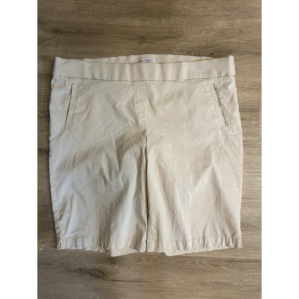 Kim Rogers Curvy 22W Beige Bermuda Walking Shorts Stretch Plus Size - Picture 2 of 12